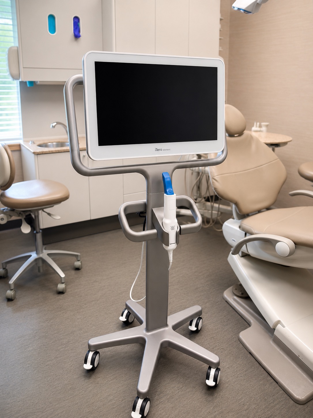 Treatment room at Lawrence Park Dentistry